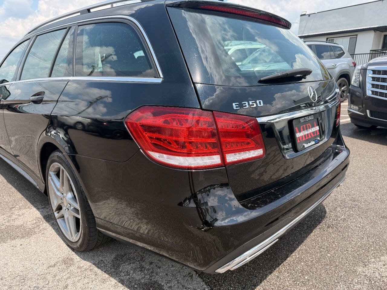 Used 2014 Mercedes-Benz E 350 4MATIC Wagon w/ Premium 1 Package image 24