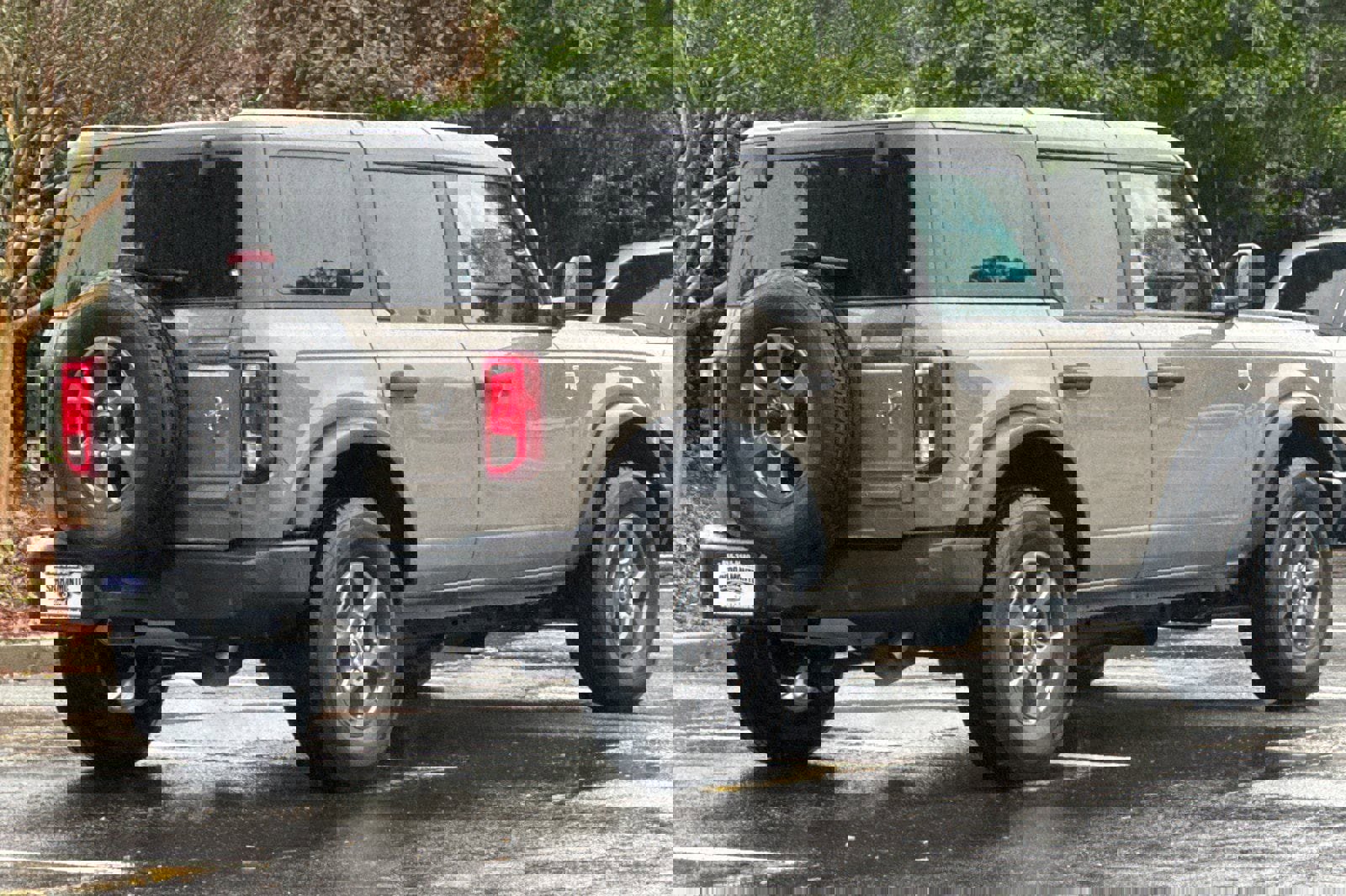 Certified 2025 Ford Bronco Big Bend image 4