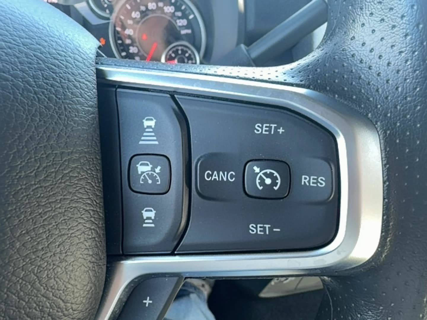 Used 2025 RAM 2500 Tradesman AWD/4WD image 18