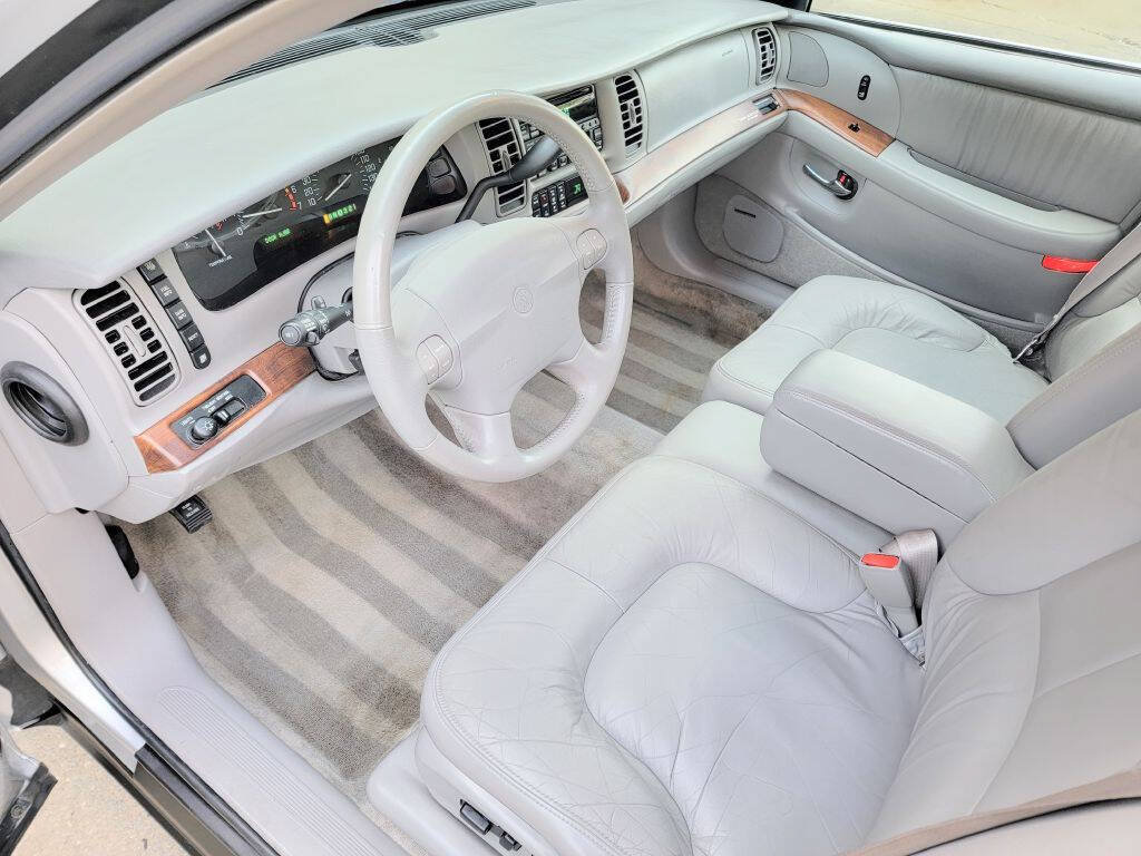 Used 2001 Buick Park Avenue w/ Prestige Pkg FWD image 8