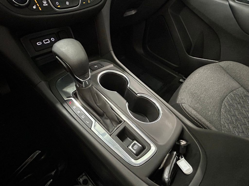 Used 2022 Chevrolet Equinox LT image 24