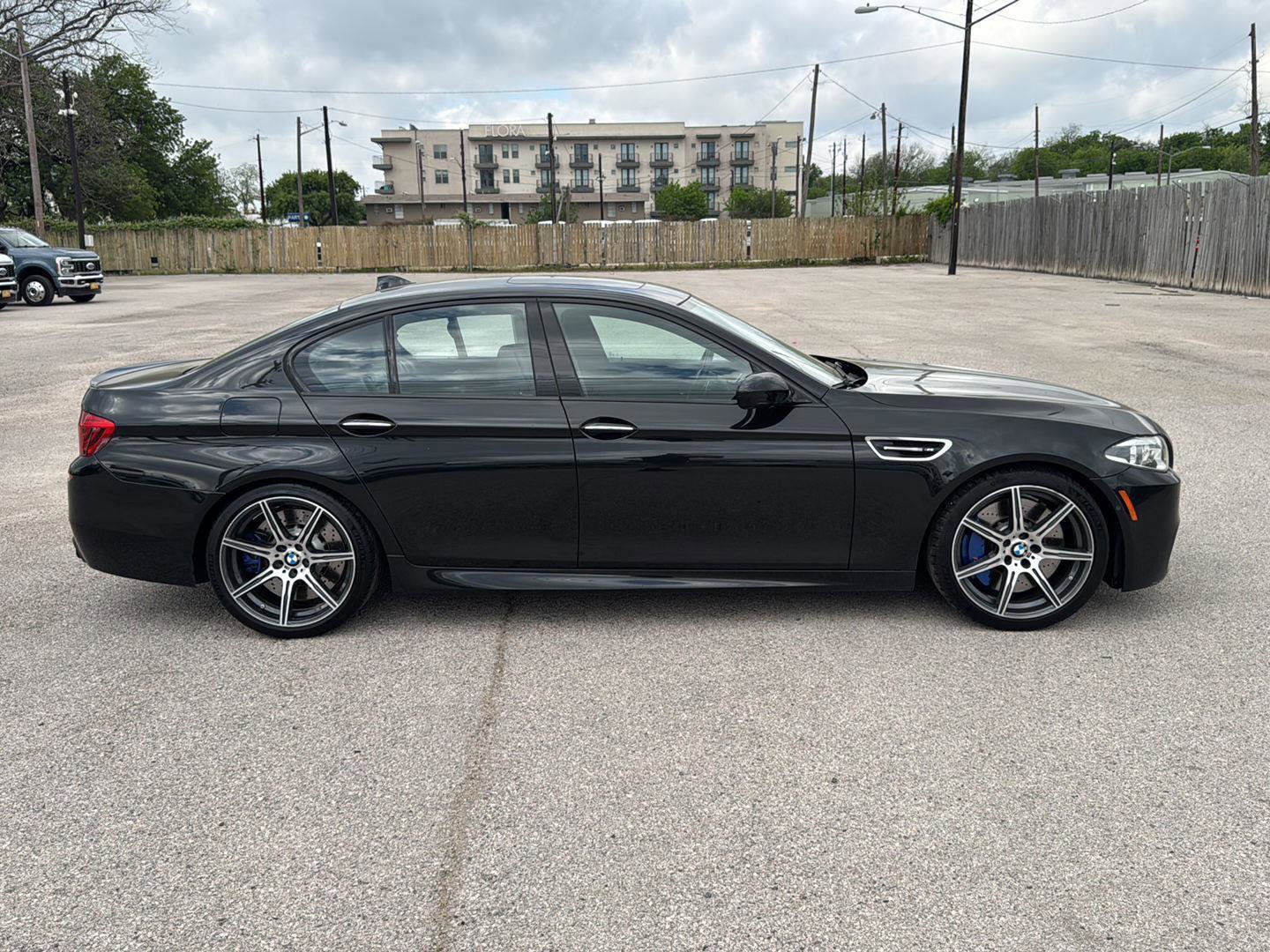 Used 2016 BMW M5 image 8