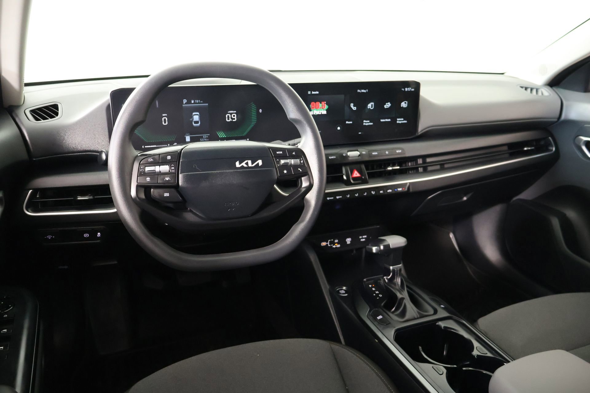 Used 2026 Kia K4 FWD image 2