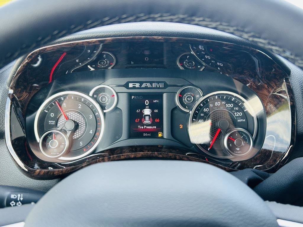 New 2025 RAM 3500 Big Horn image 18