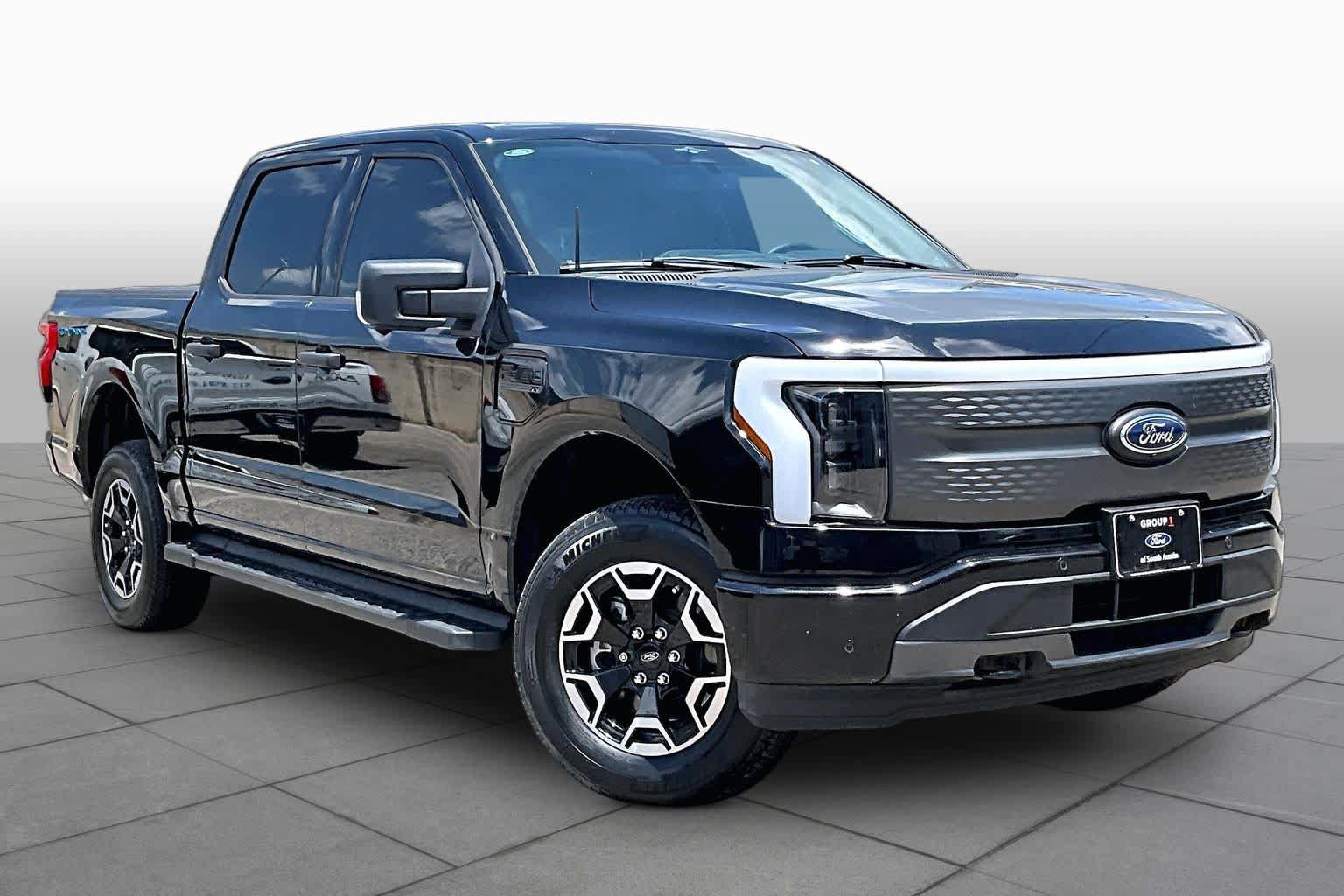 Certified 2023 Ford F150 Lightning XLT AWD/4WD image 2