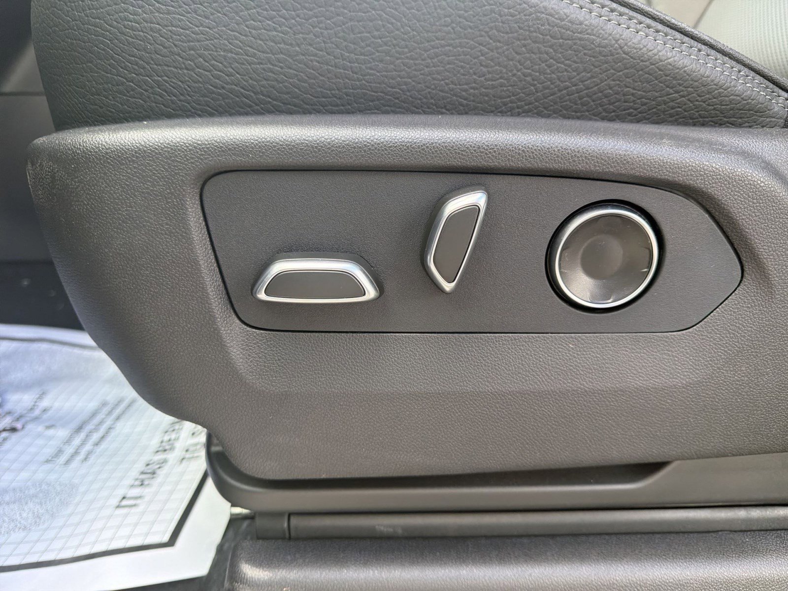 New 2026 GMC Sierra 1500 Denali w/ Denali Reserve Package AWD/4WD image 14