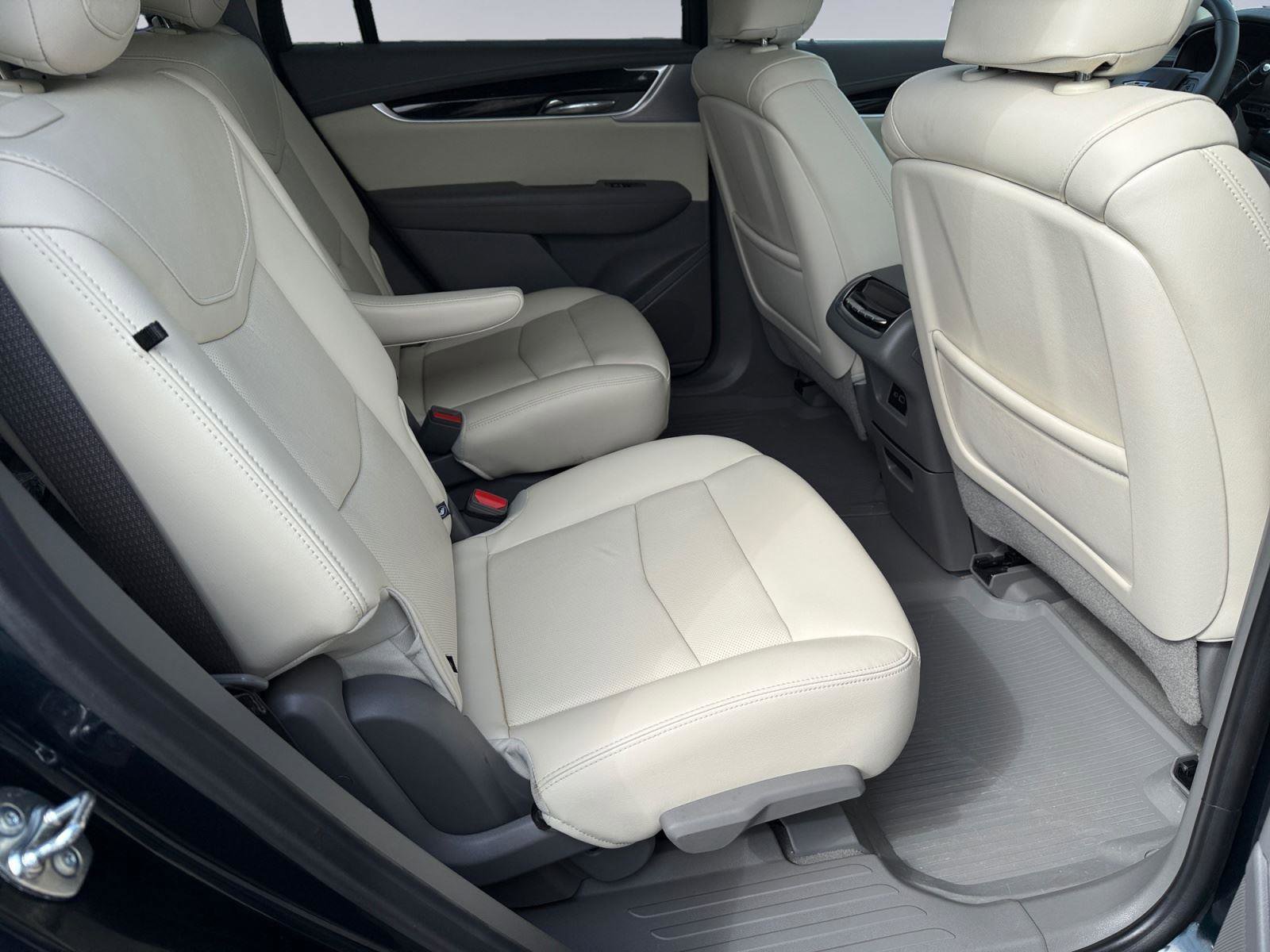 Certified 2024 Cadillac XT6 Premium Luxury w/ Technology Package image 18