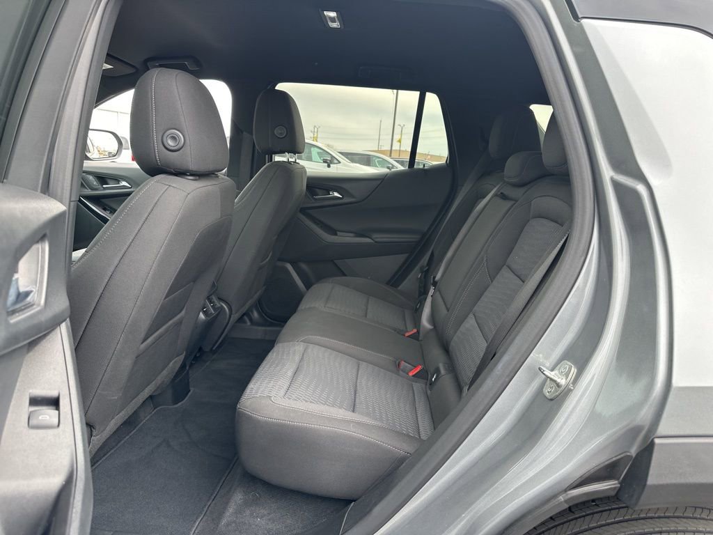 Used 2025 Chevrolet Equinox LT AWD/4WD image 21