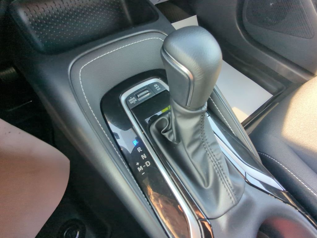 Used 2025 Toyota Corolla SE FWD image 20