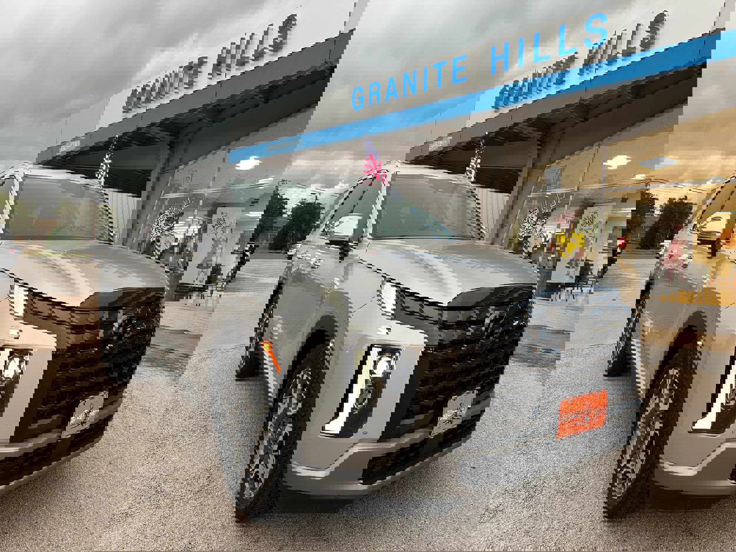Used 2023 Hyundai Palisade SEL w/ Premium Package image 1