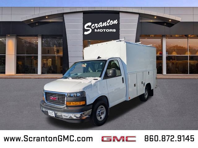 New 2025 GMC Savana 3500 w/ Power Convenience Package