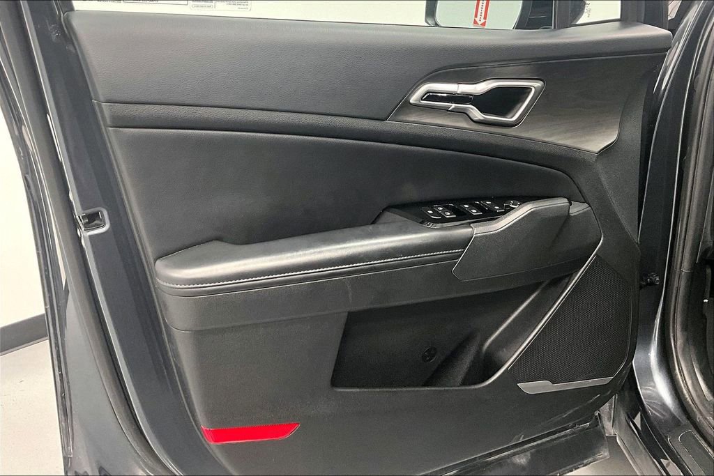 Used 2023 Kia Sportage X-Line w/ X-Line Premium Package image 18