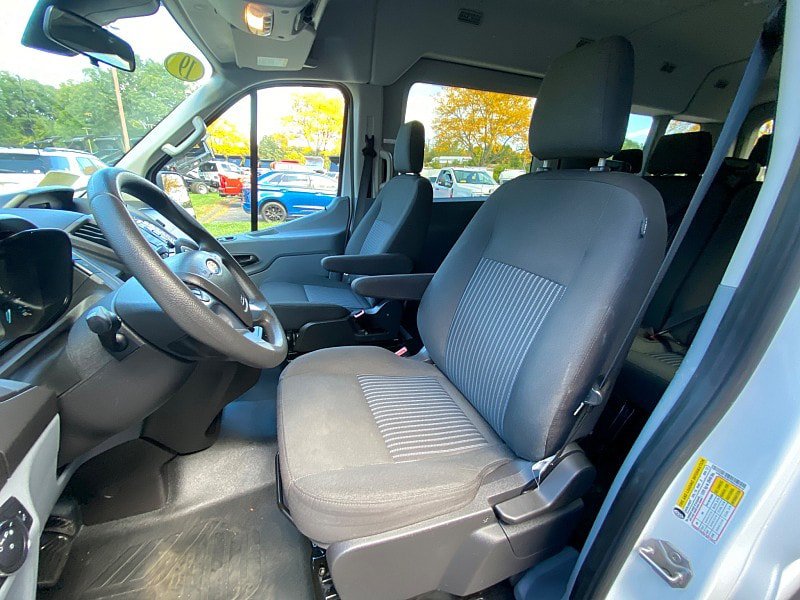 Certified 2019 Ford Transit 350 XLT RWD image 24