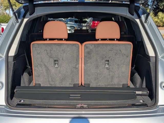 Used 2023 Audi Q7 3.0T Premium Plus image 17