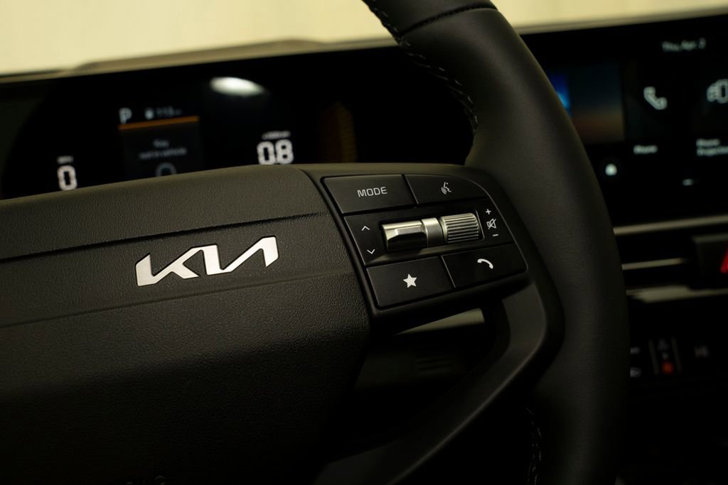 New 2026 Kia Sportage EX FWD image 20