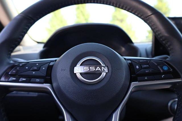 Used 2025 Nissan Altima 2.5 SV w/ SV Premium Package FWD image 10