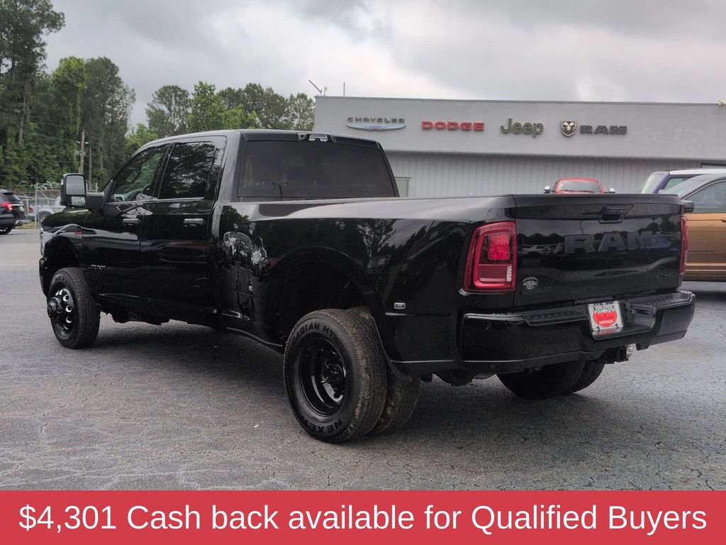 New 2026 RAM 3500 Big Horn AWD/4WD image 5