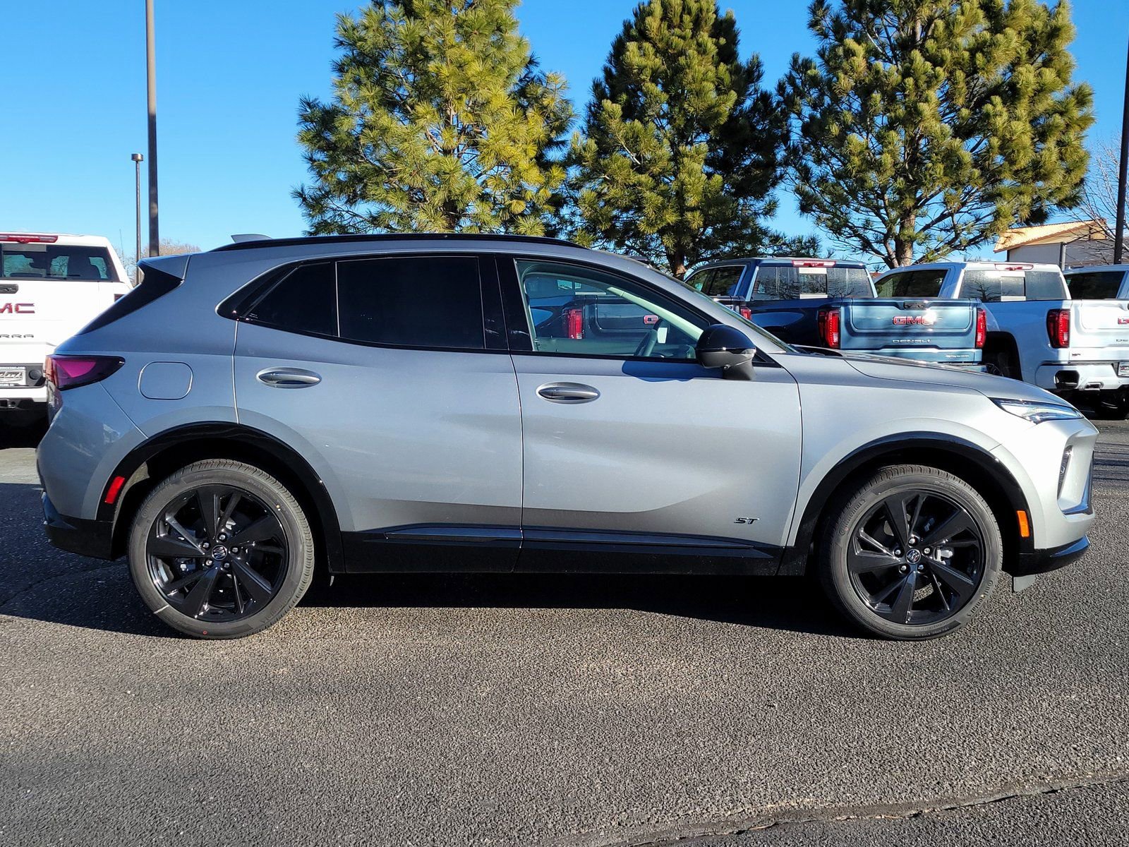 New 2026 Buick Envision Sport Touring AWD/4WD image 2