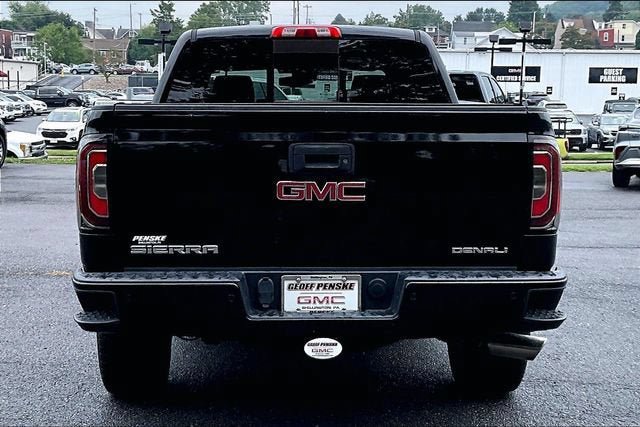Used 2017 GMC Sierra 1500 Denali w/ Denali Ultimate Package AWD/4WD image 7