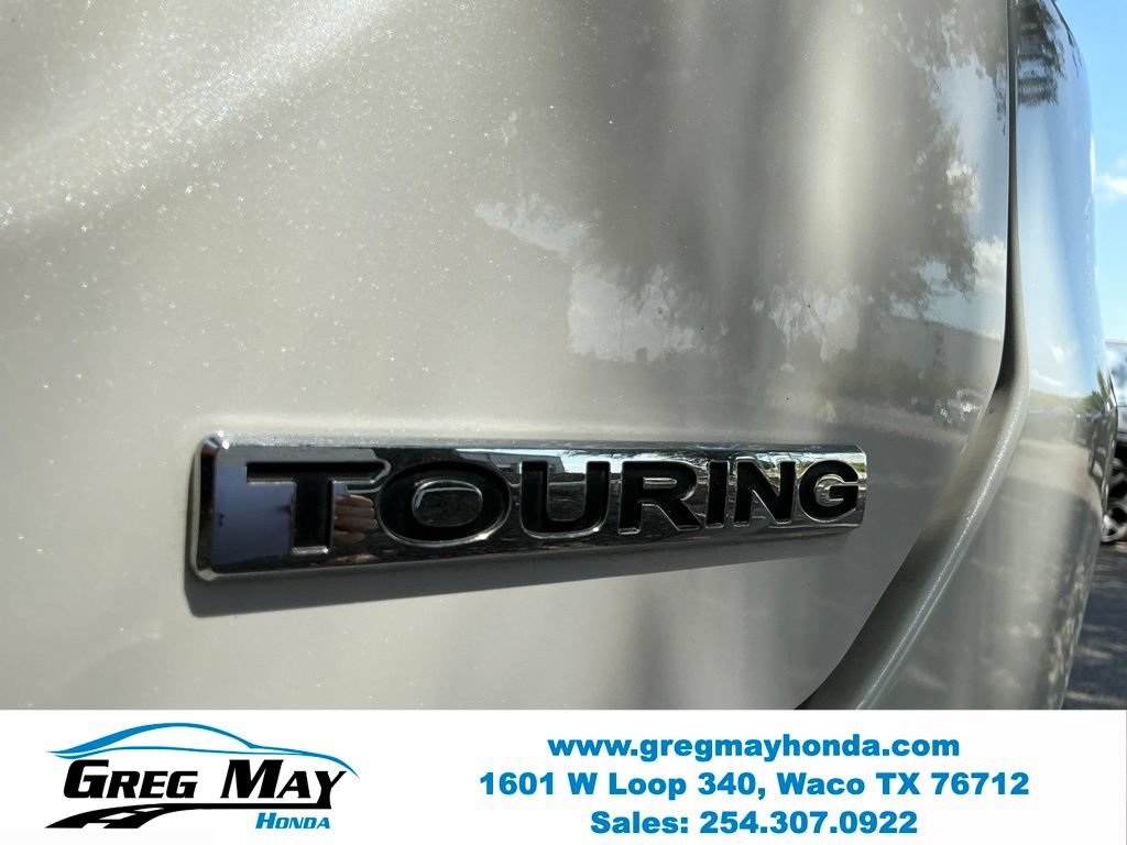Used 2025 Honda Pilot Touring image 16