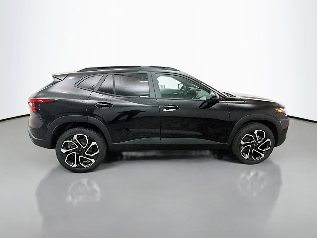 New 2026 Chevrolet Trax RS FWD image 10