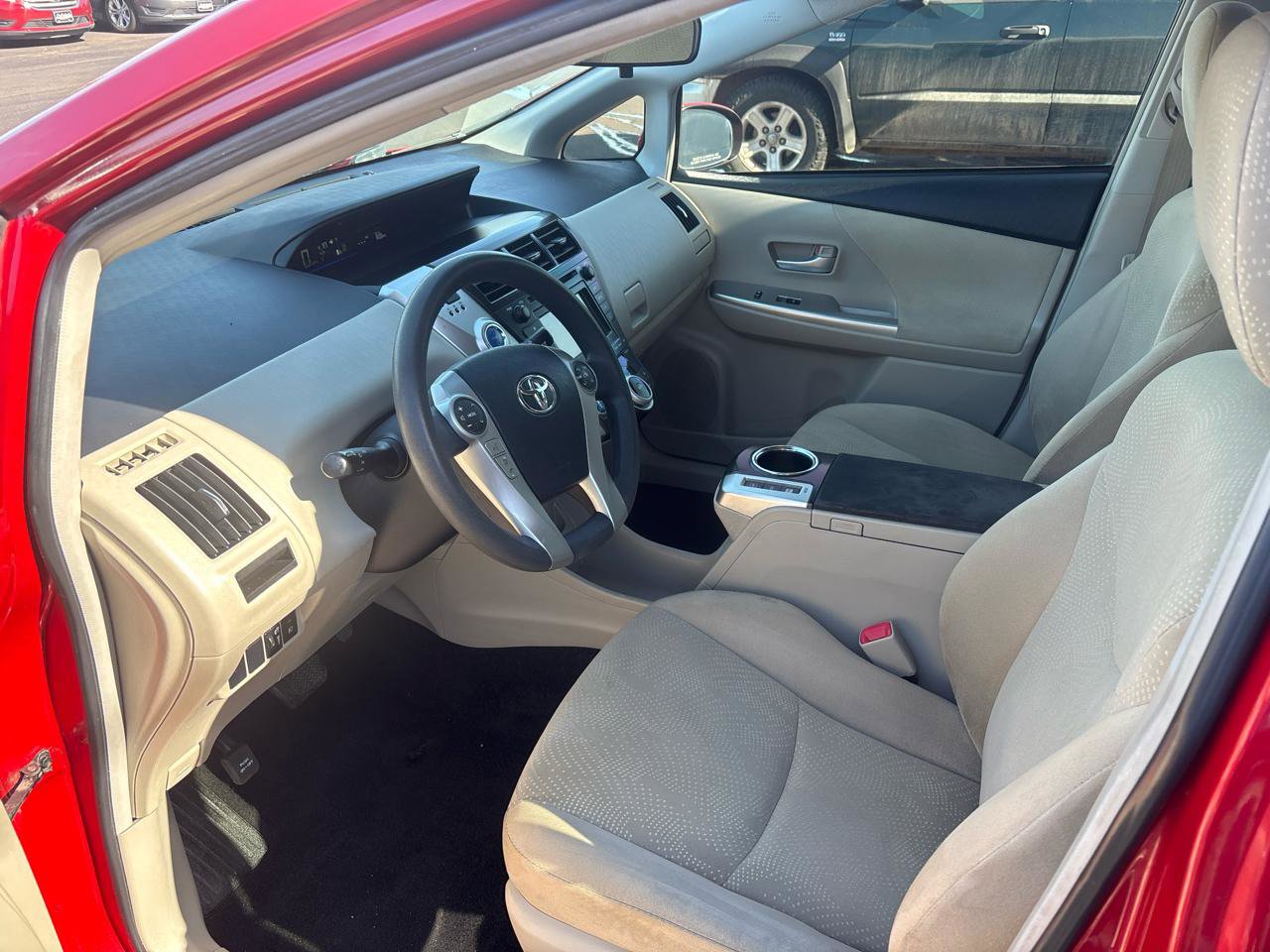 Used 2013 Toyota Prius V Three image 11