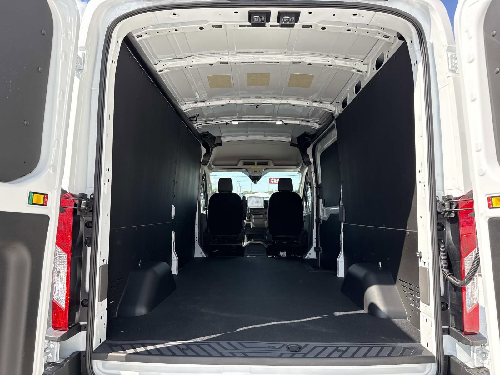 New 2026 Ford Transit 250 148 Medium Roof RWD image 12