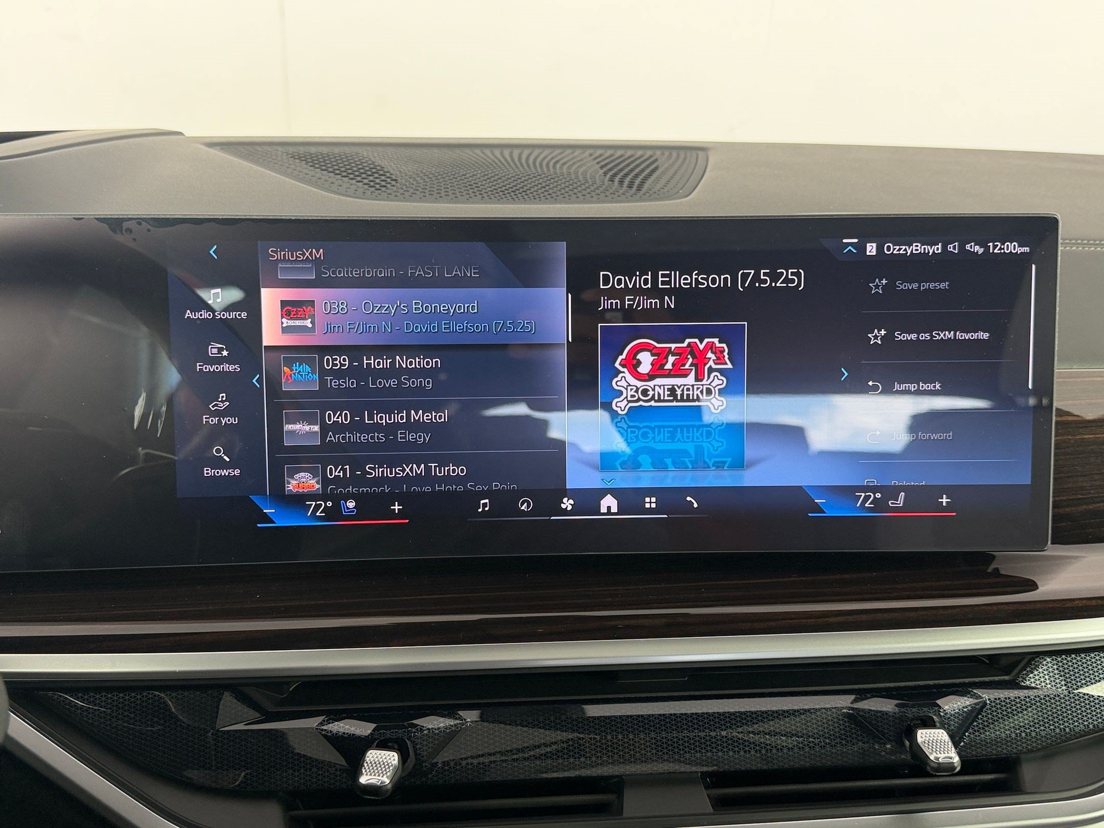New 2026 BMW X5 sDrive40i w/ Climate Comfort Package RWD image 29