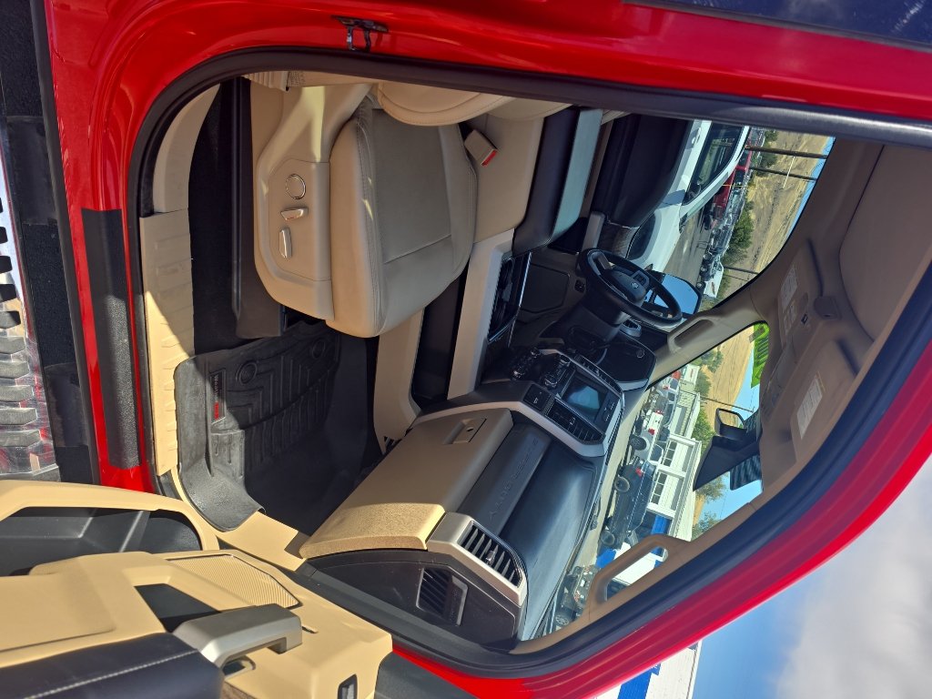 Used 2019 Ford F250 Lariat w/ Lariat Ultimate Package AWD/4WD image 8