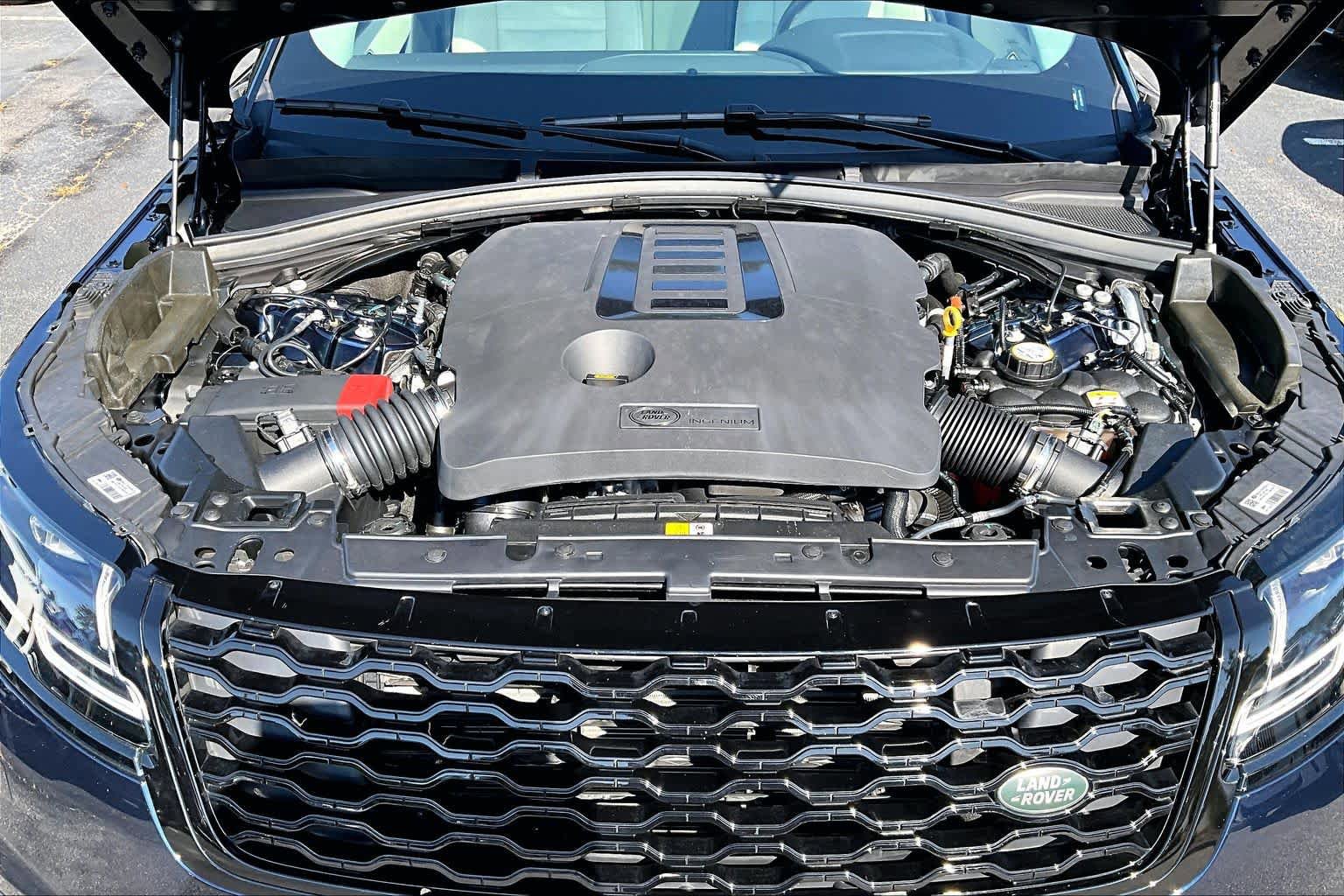 Used 2023 Land Rover Range Rover Velar R-Dynamic S AWD/4WD image 32