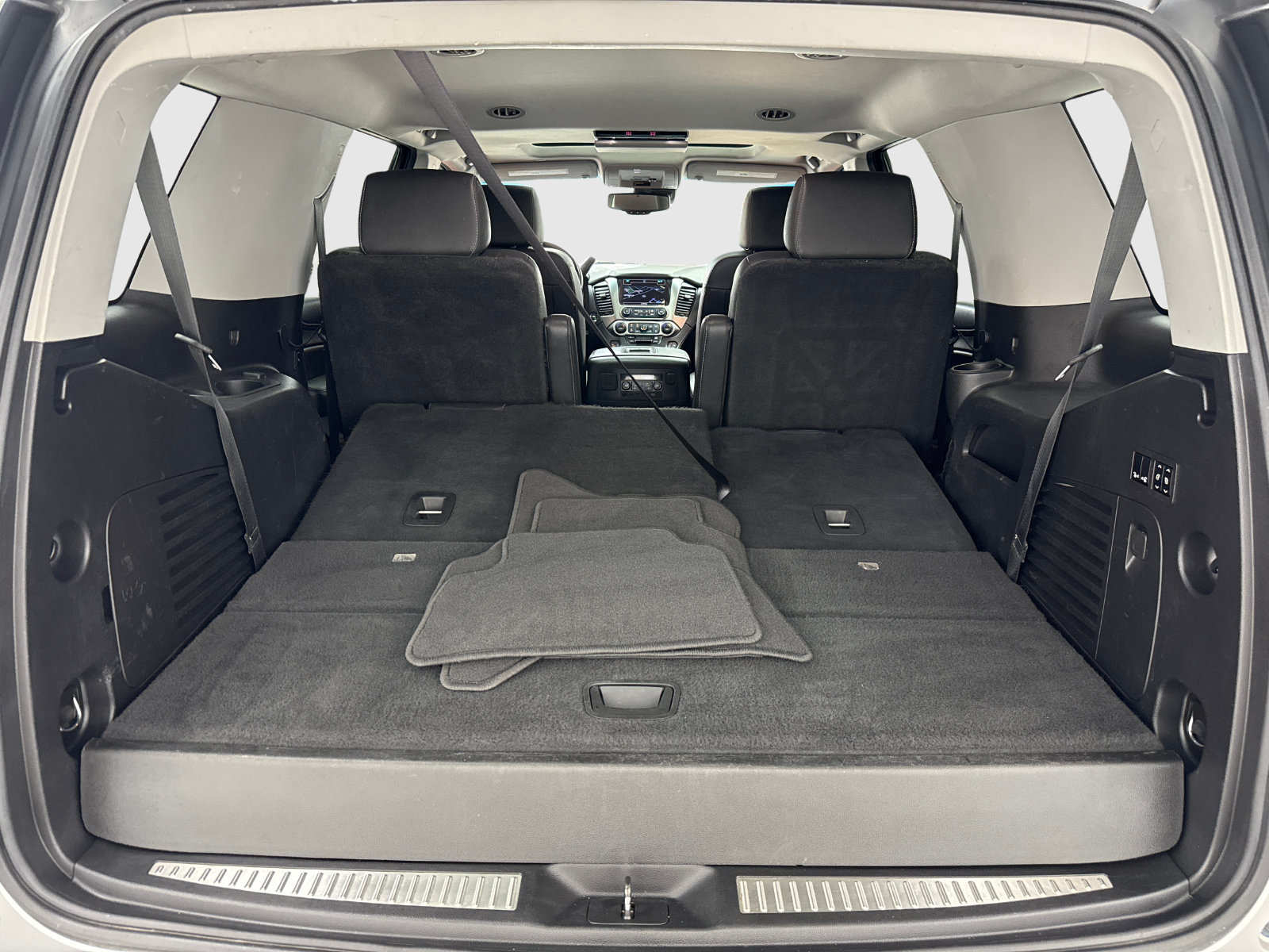 Used 2018 Chevrolet Tahoe Premier AWD/4WD image 49