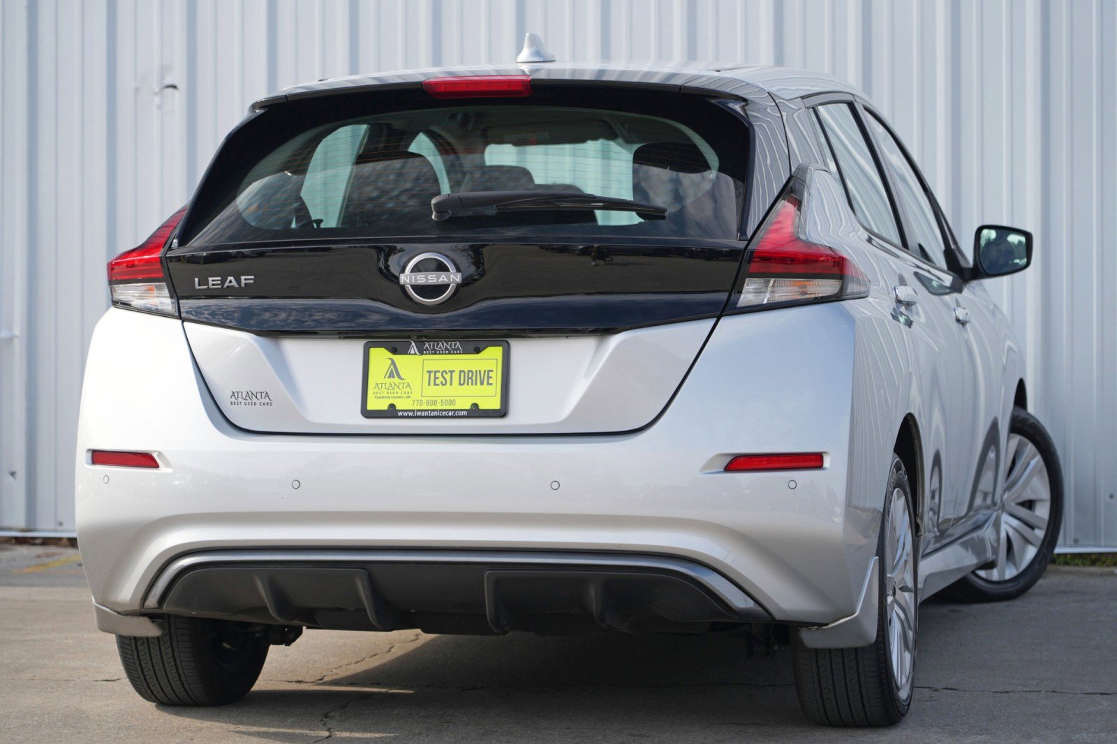 Used 2023 Nissan Leaf S image 4