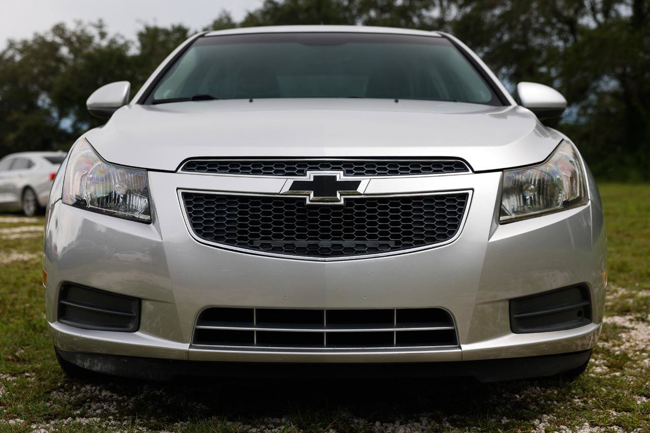 Used 2013 Chevrolet Cruze LT FWD image 17