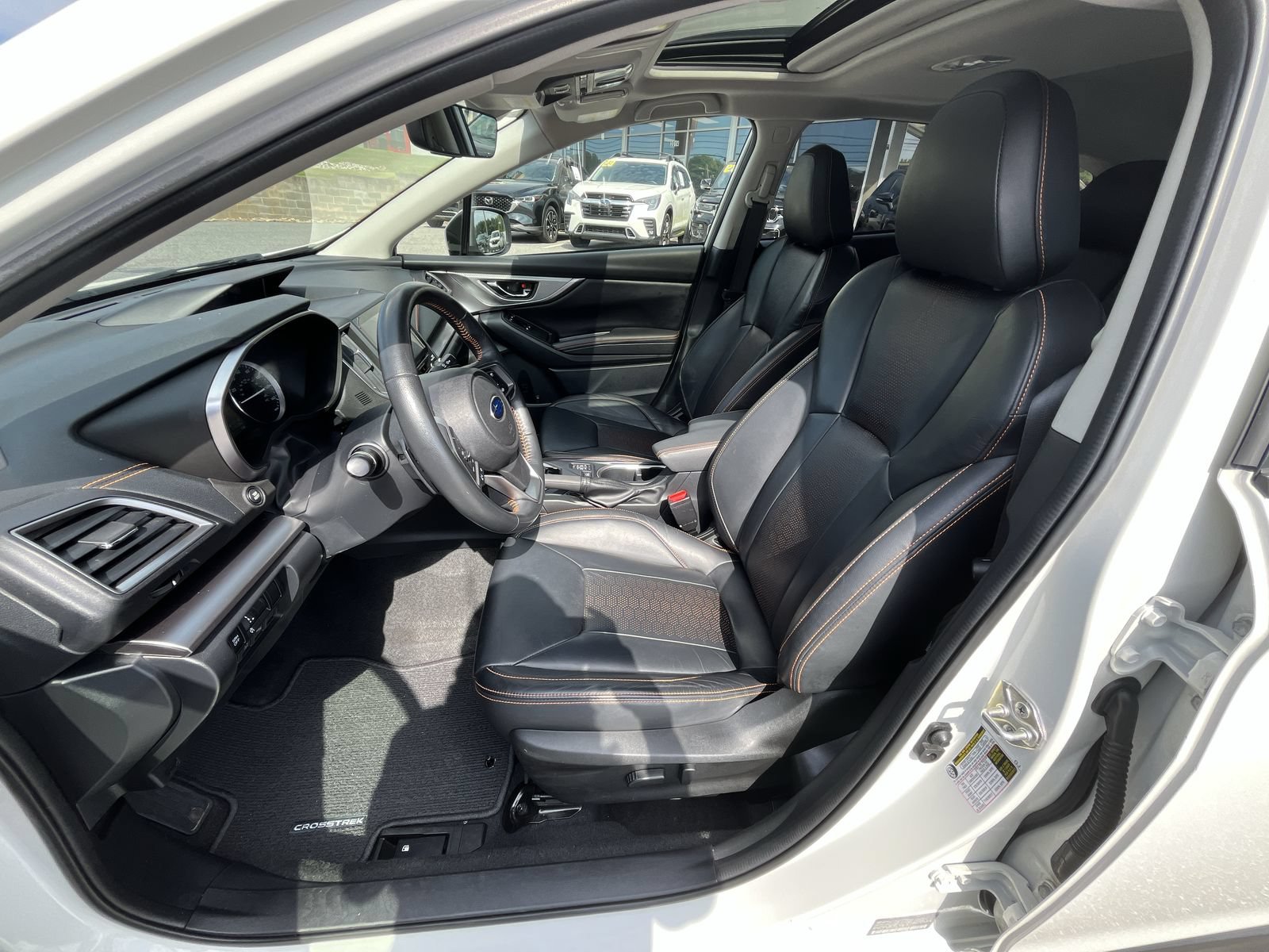 Used 2022 Subaru Crosstrek 2.5i Limited w/ Moonroof Package 2 AWD/4WD image 14