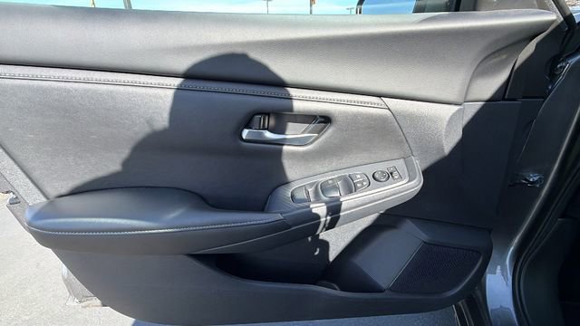 Used 2025 Nissan Sentra SV w/ All-Weather Package image 18