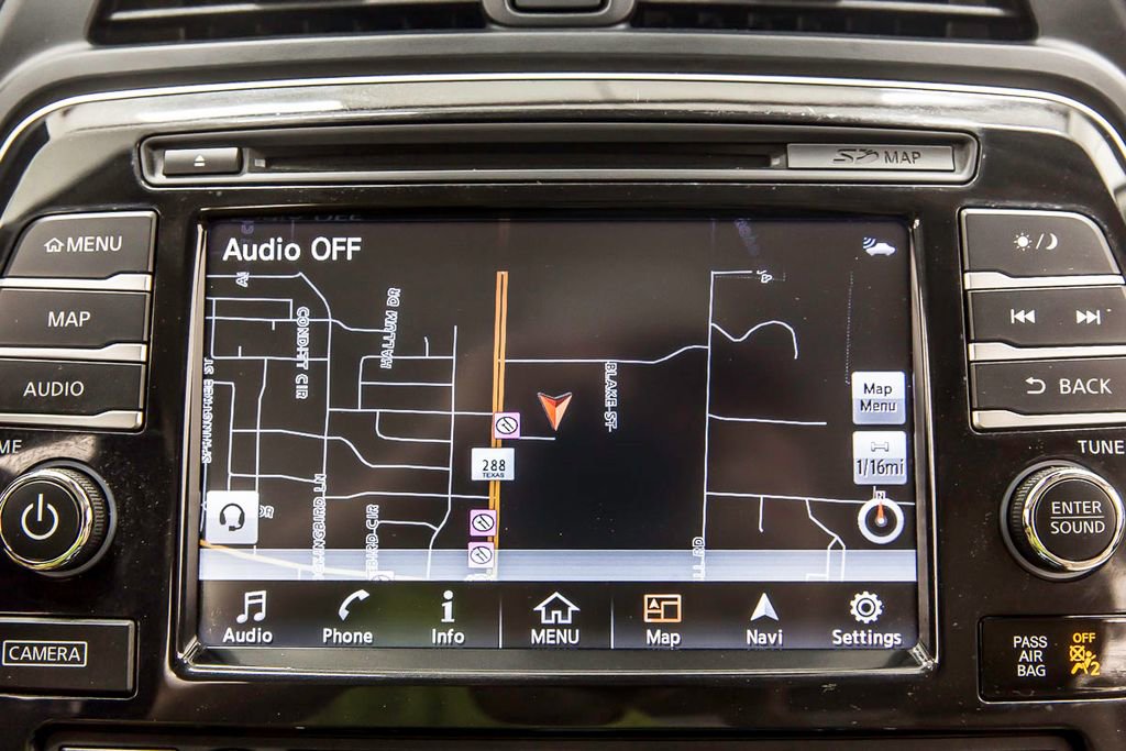 Used 2018 Nissan Maxima Platinum image 15