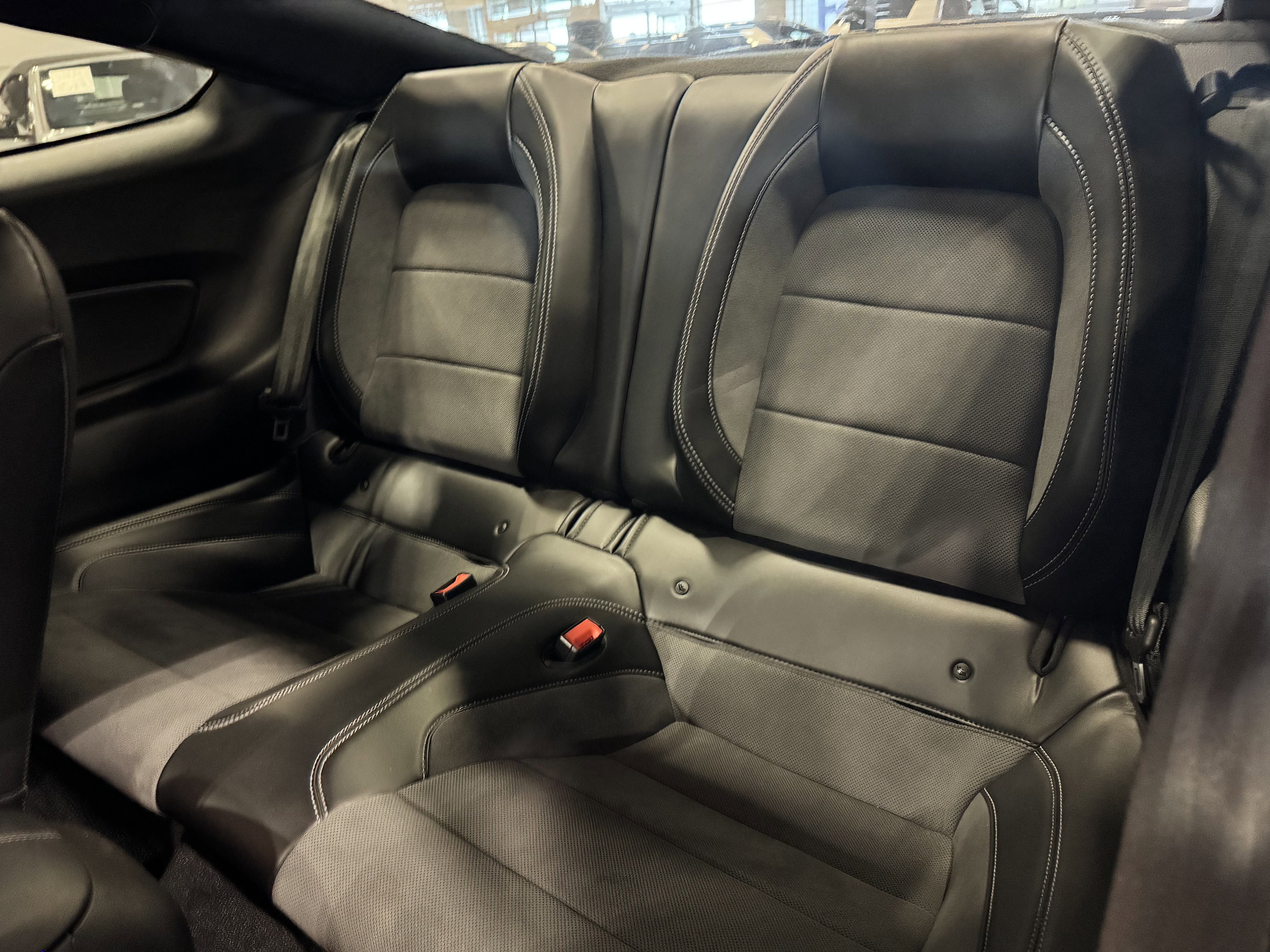 Used 2019 Ford Mustang Shelby GT350 w/ Technology Package RWD image 12