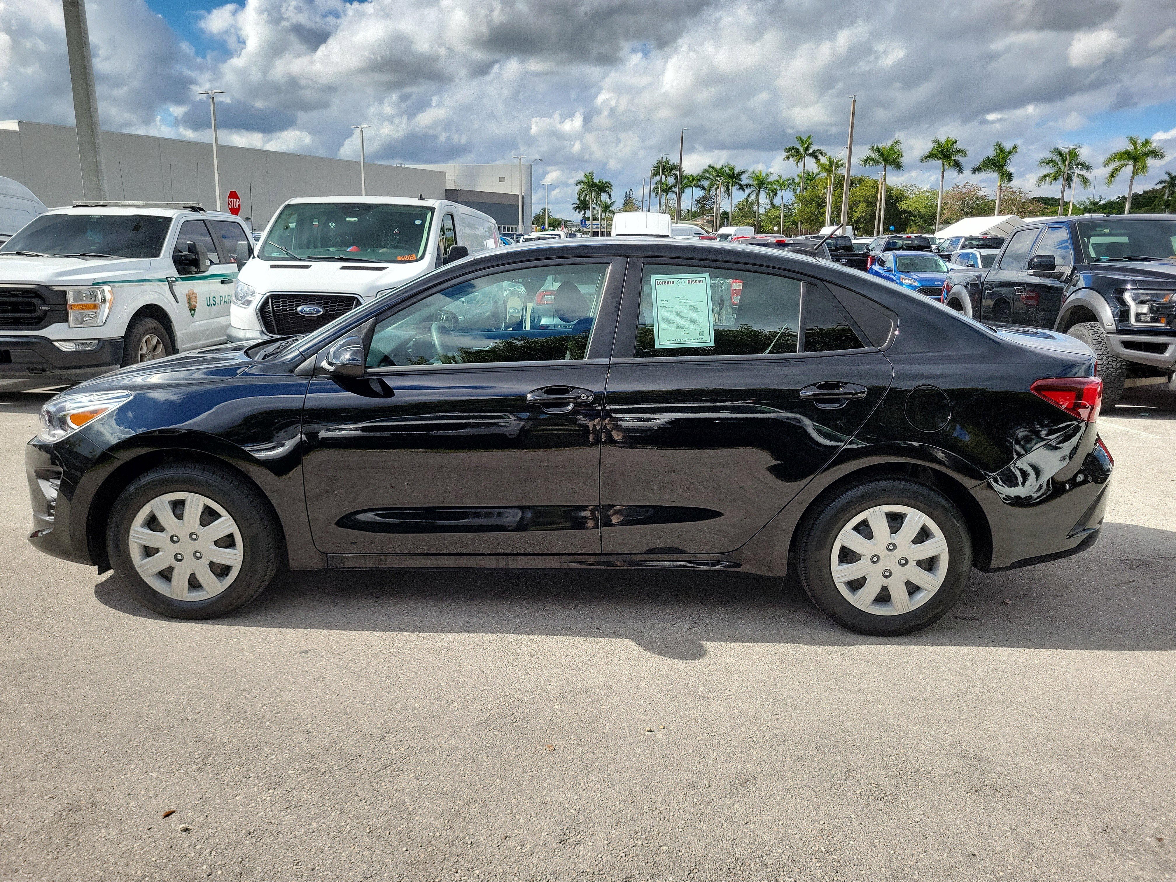 Used 2023 Kia Rio LX image 8
