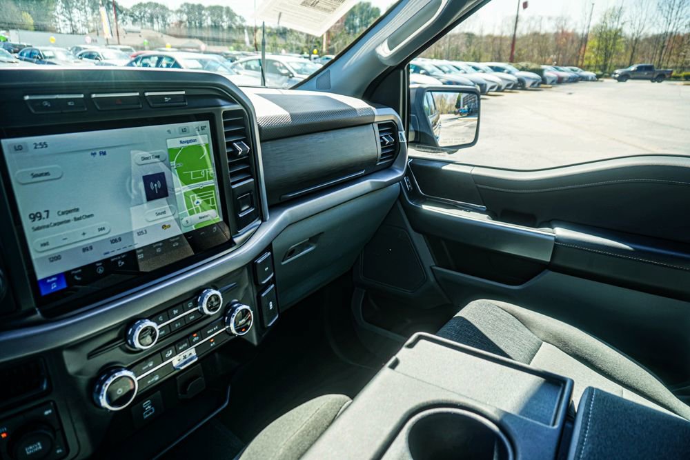 Used 2024 Ford F150 XLT image 39