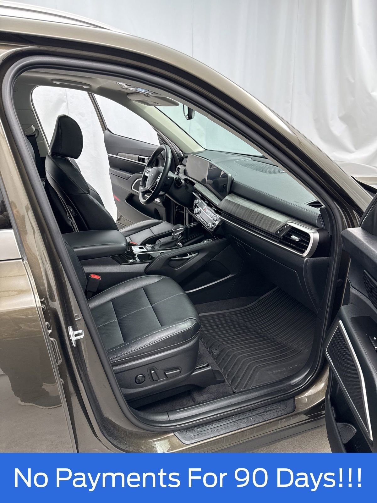 Used 2025 Kia Telluride EX image 32