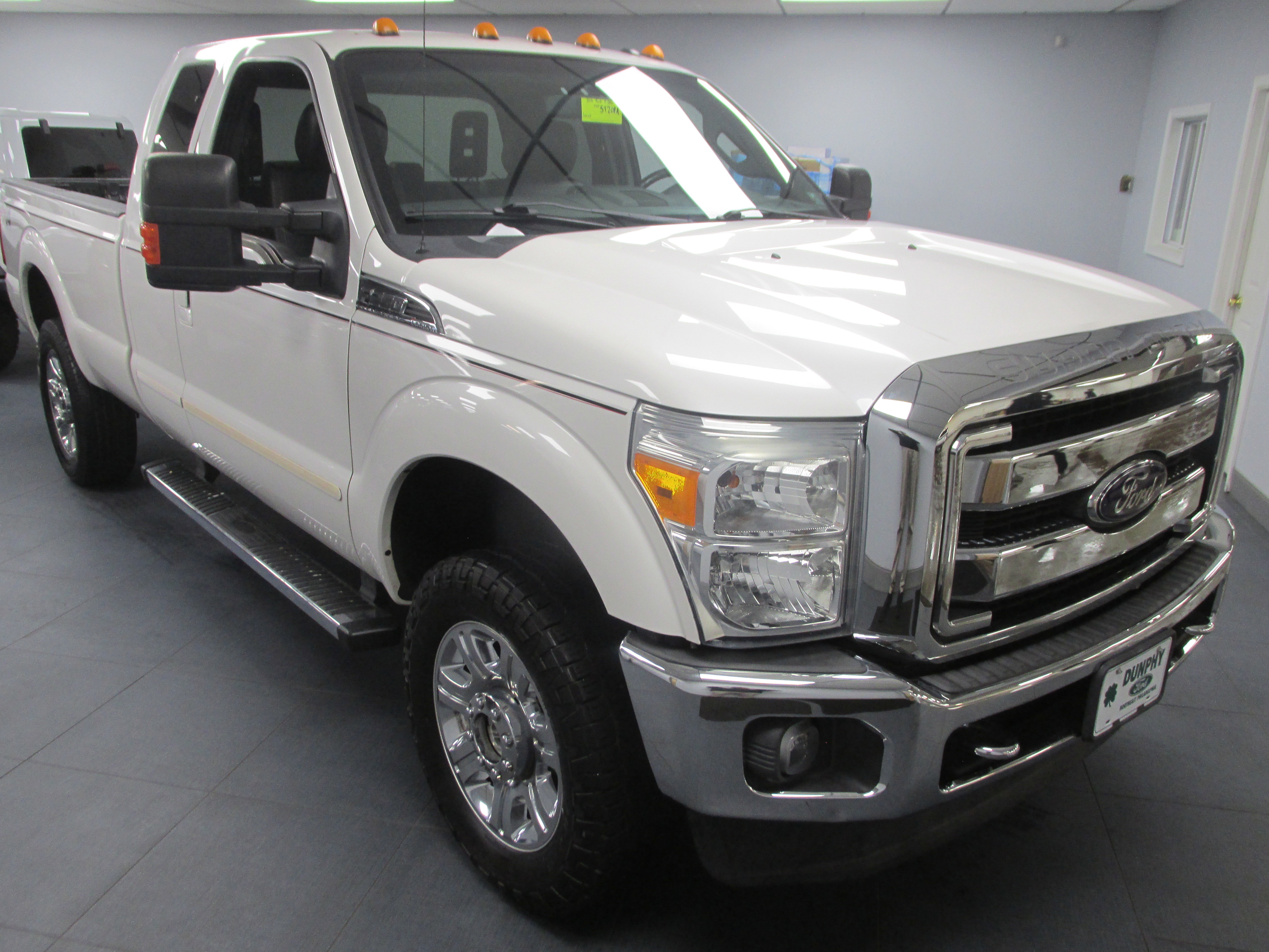 Used 2016 Ford F250 Lariat w/ Chrome Package image 3