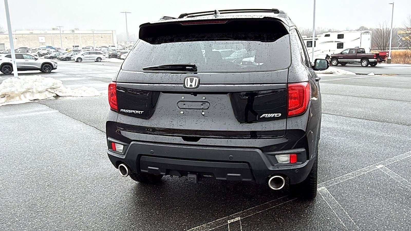 Used 2023 Honda Passport EX-L image 8