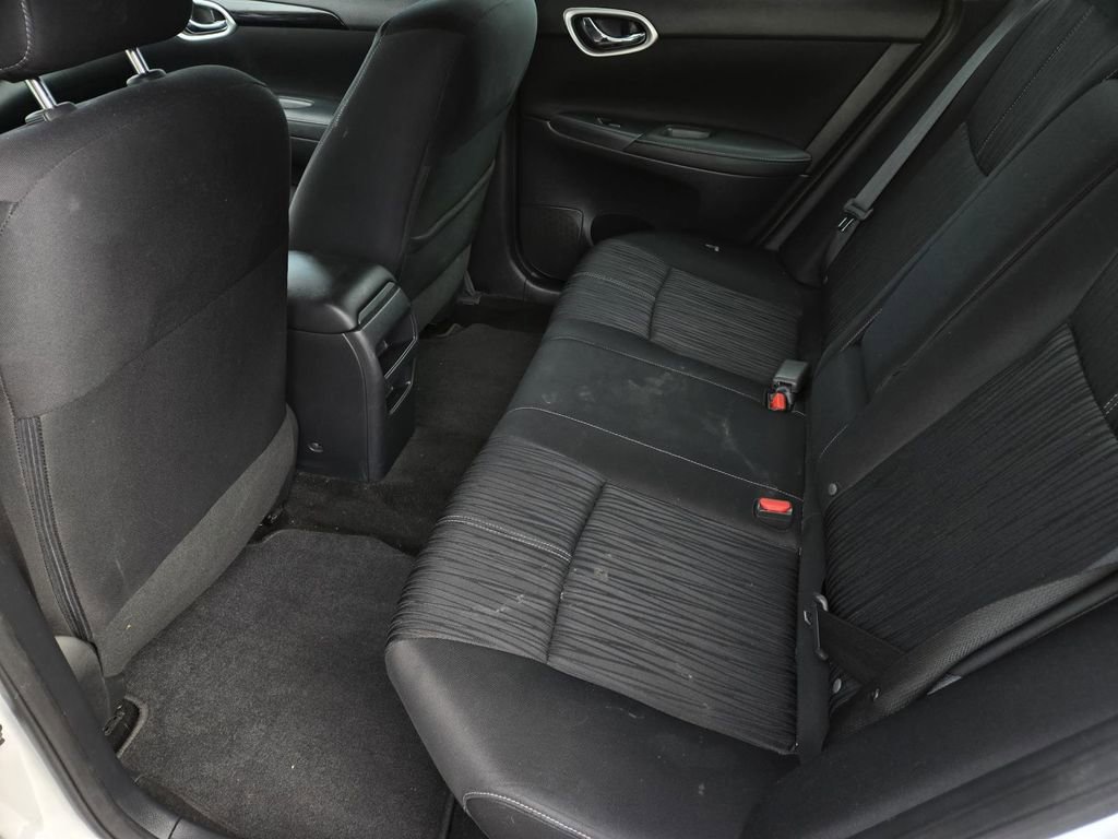 Used 2016 Nissan Sentra SV image 10