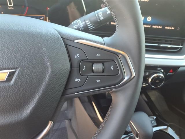 New 2026 Chevrolet Trax LT w/ Driver Confidence Package image 14