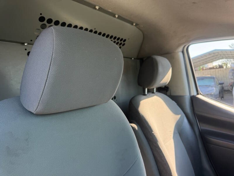 Used 2021 Nissan NV200 SV FWD image 9