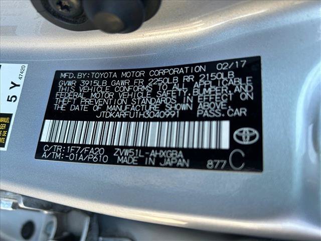 Used 2017 Toyota Prius Three w/ Carpet Mat Package FWD image 29