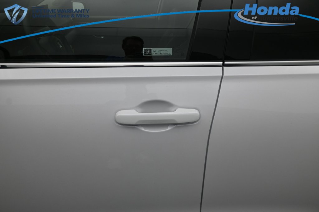 New 2026 Honda Pilot Touring image 19