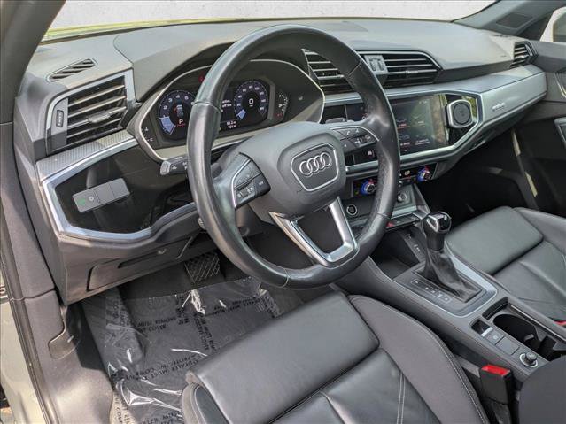 Used 2021 Audi Q3 2.0T Premium w/ Convenience Package AWD/4WD image 10