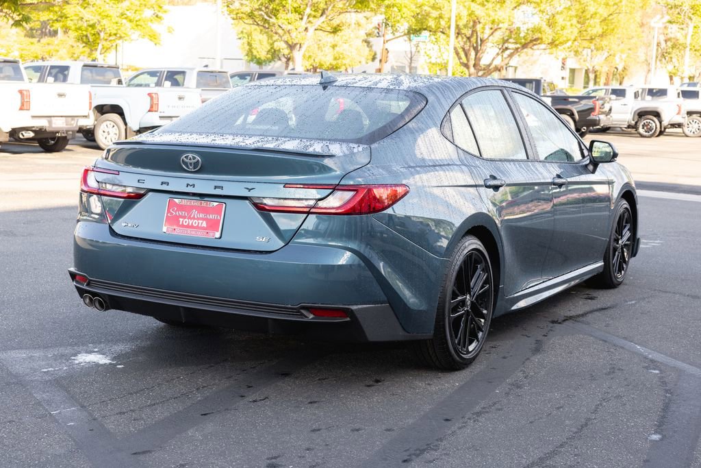 Used 2026 Toyota Camry SE w/ Convenience Package FWD image 5