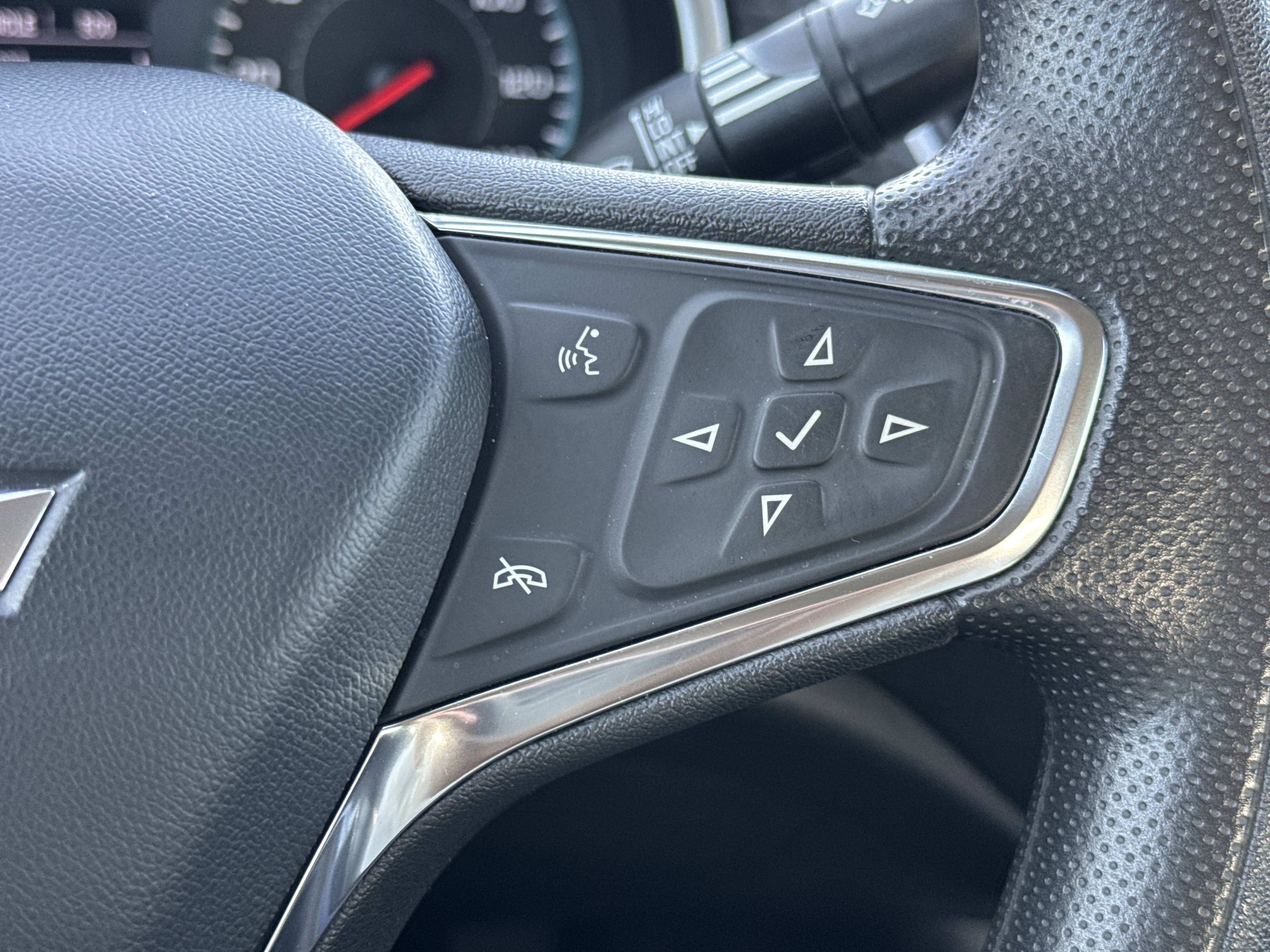 Used 2023 Chevrolet Malibu LT image 17